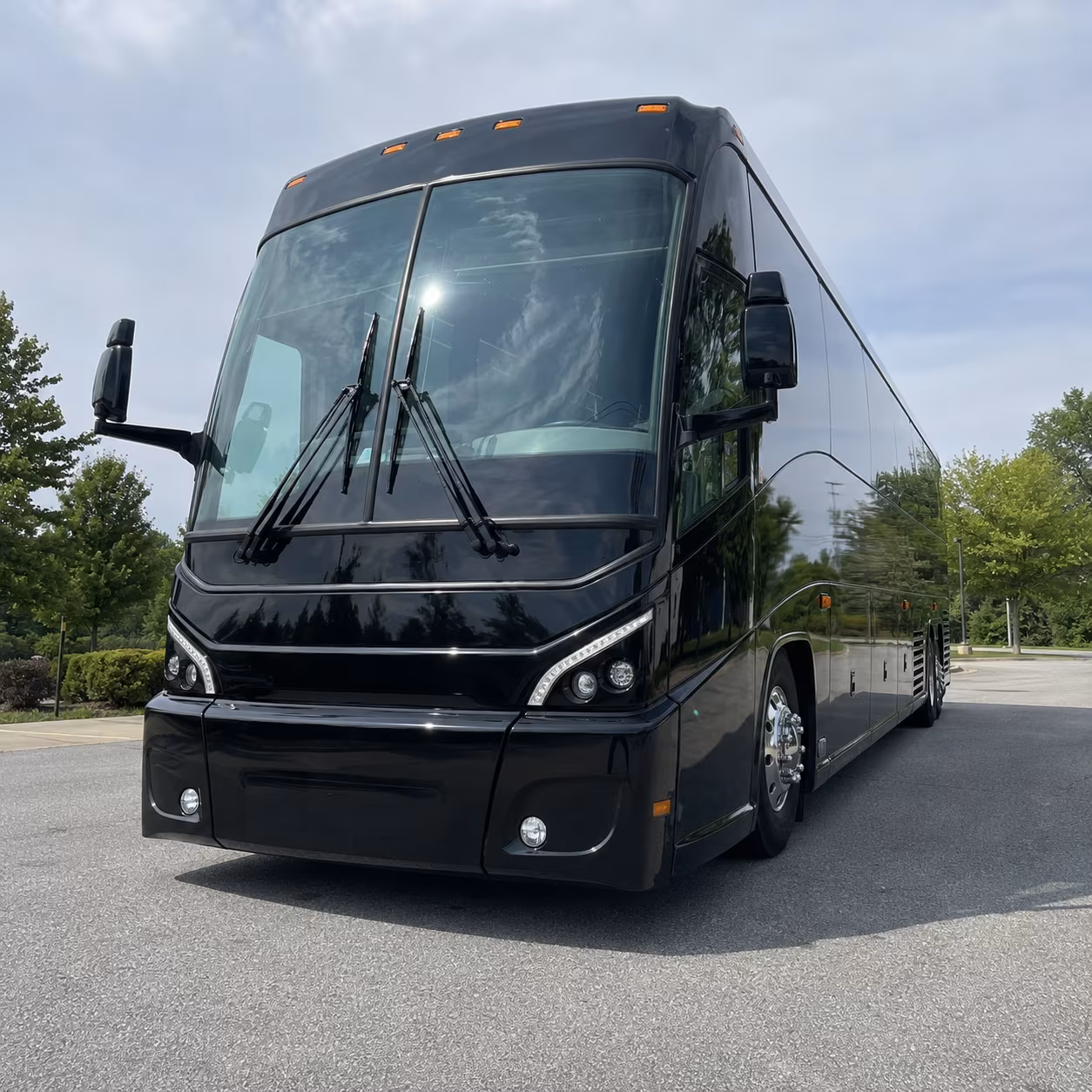 need a ski trip bus from loveland to breckenridge vail or keystone